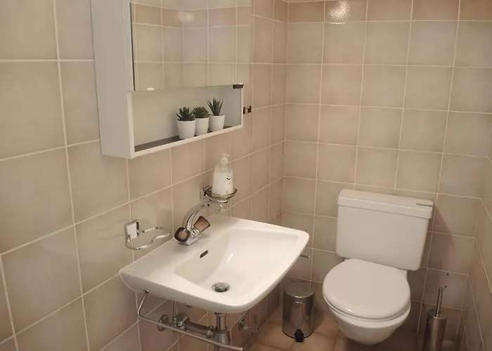 Giulietta By Fewotessin أسكونا